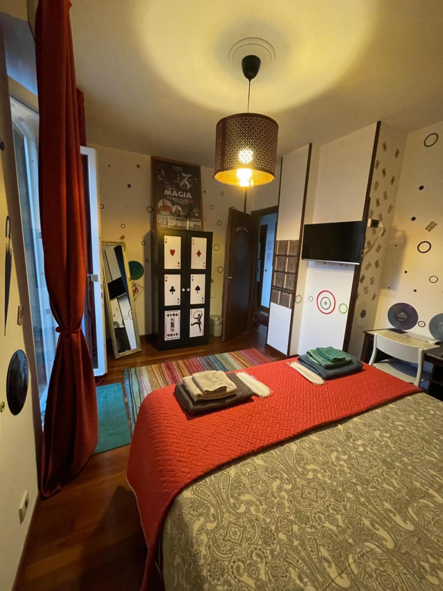 B&Bmagichouse Novara Exterior foto